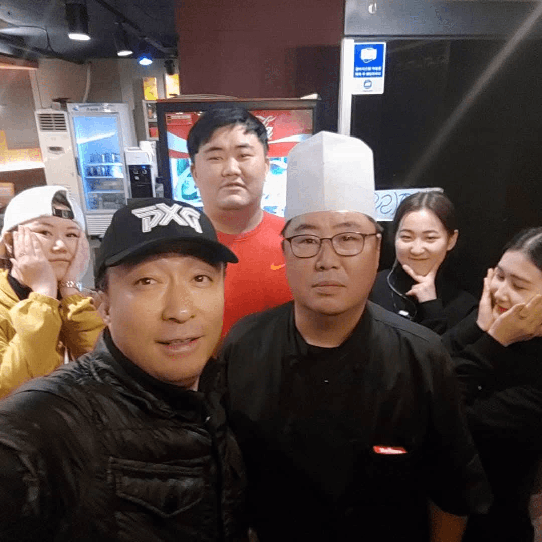 Yoo Young-jin, Cheonhawon Sopojeom 이야기 이미지